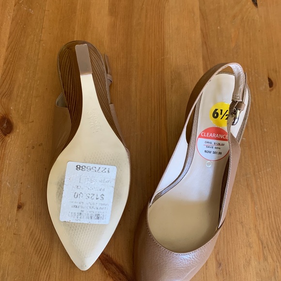 Shoes - Picture 2 of 3